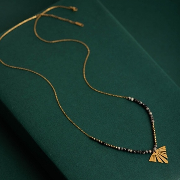 Golden Fall Leaf Charm Necklace with Howlite - Picture 2 of 7